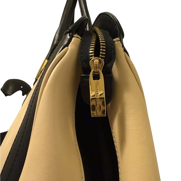 Elegant CHARLES JOURDAN Black and Tan leather Women's Handbag in good condition - Picture 3 of 16